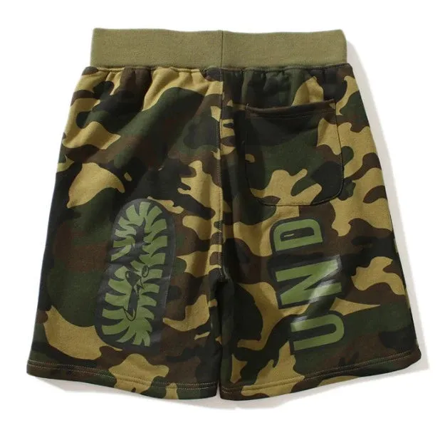 Bermuda Bape Shark Undefeated Camuflada